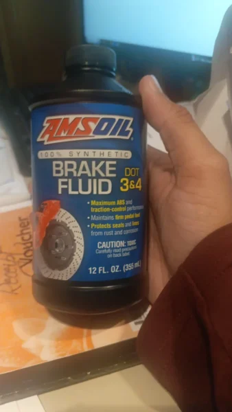Dot 3 and Dot 4 Synthetic Break Fluid
